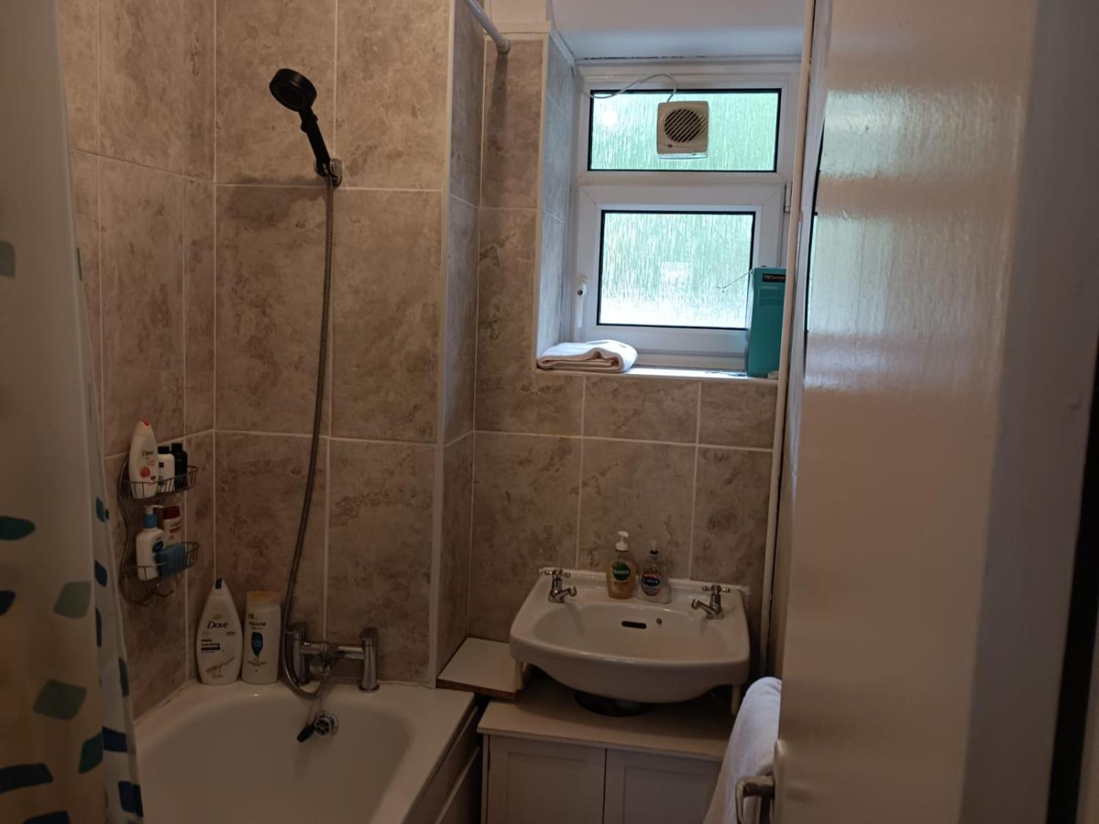 The London Apartment Esterno foto